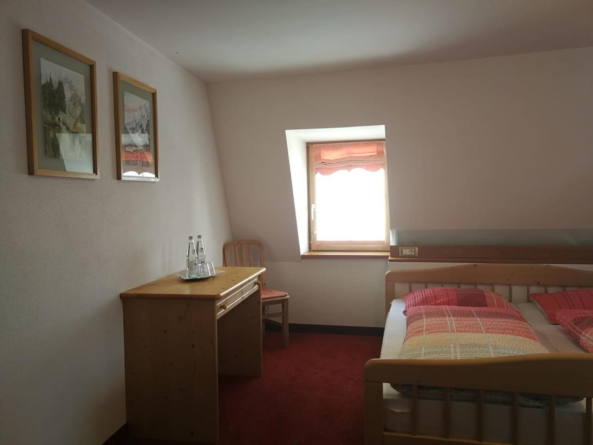 מלון מאלס ונוסטה Gasthaus Weisskugel מראה חיצוני תמונה